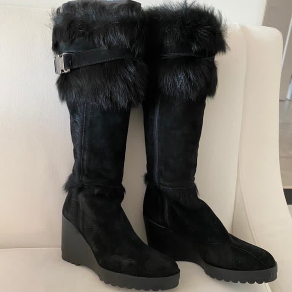 Boots - Picture 2 of 2